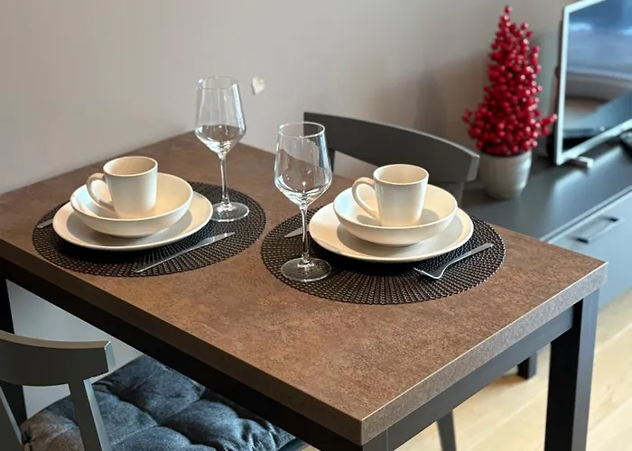 Riverside Retreat - Cozy In Pärnu