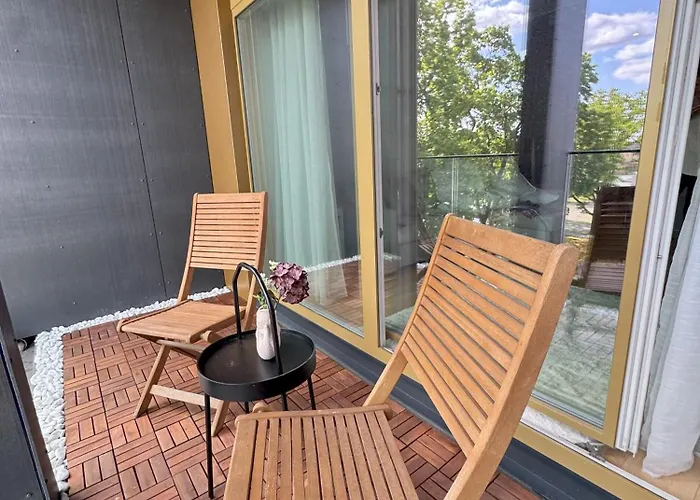 Riverside Retreat - Cozy In *